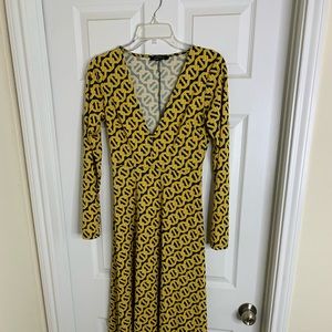 🔥 Hot Sale 🔥Elegant Flare Woman Dress. Long Sleeve. Size:S